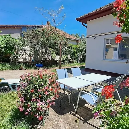 Cosy House 400 M From Iulius Town Timisoara