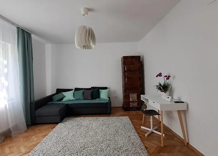 Holiday home Cosy House 400 M From Iulius Town Timisoara