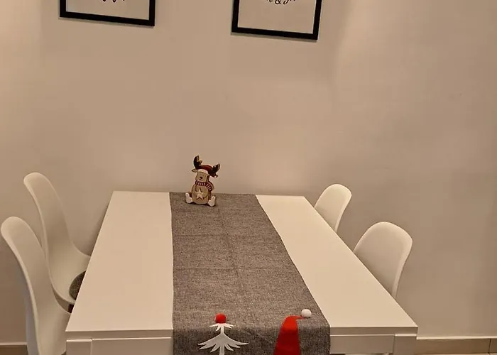 Cosy House 400 M From Iulius Town Holiday home Timisoara