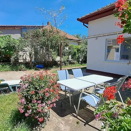Cosy House 400 M From Iulius Town Timisoara